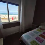 Piso Frente Al Mar アパート カディス